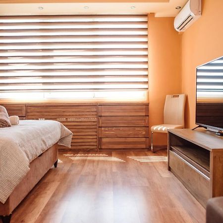 Lara Apartman Apartment ซูโบติกา ภายนอก รูปภาพ