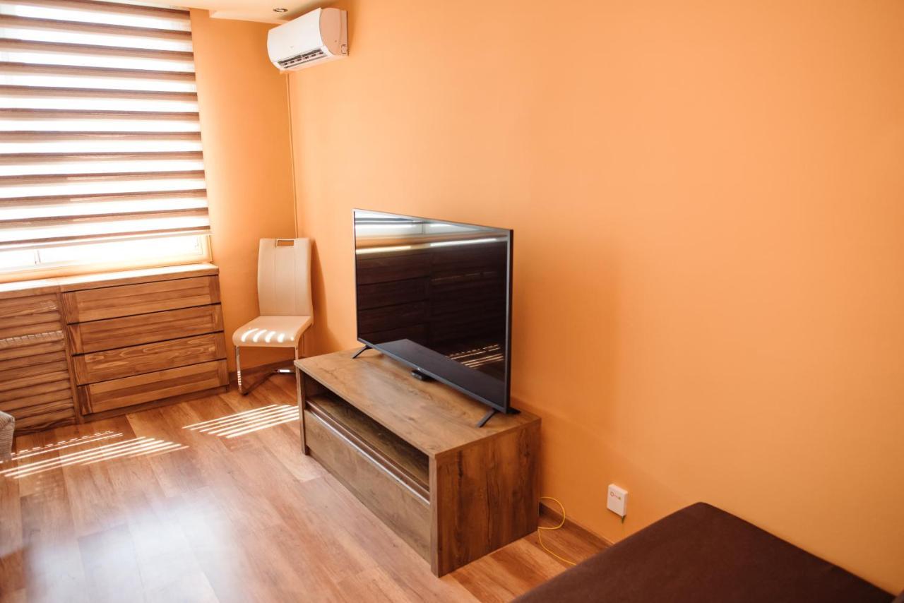 Lara Apartman Apartment ซูโบติกา ภายนอก รูปภาพ